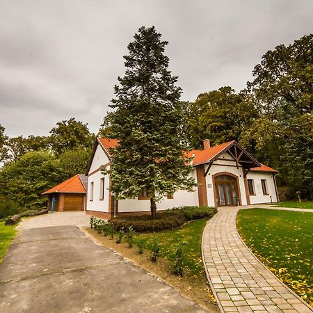 Haracsi Vendégház Zselickisfalud Exterior foto